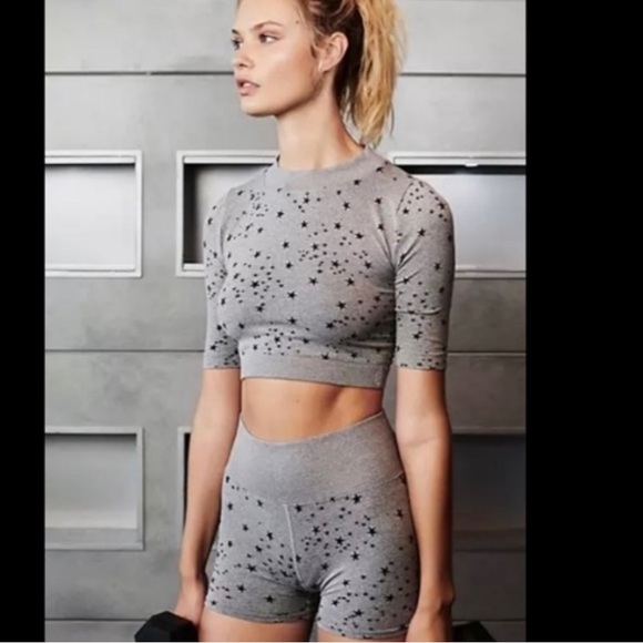 Free people movement superstar 2PC SET crop top pink purple NWT RARE - Picture 2 of 2